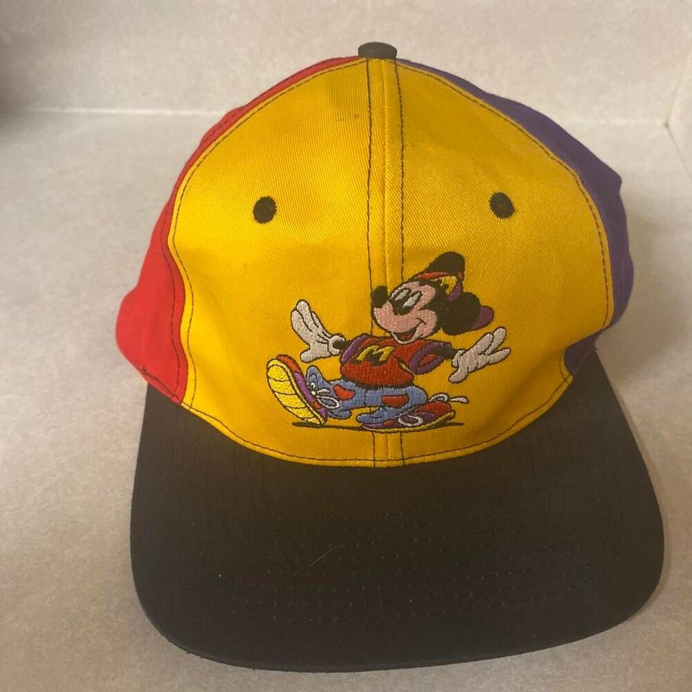 Vintage 90's disney mickey mouse snapback hat